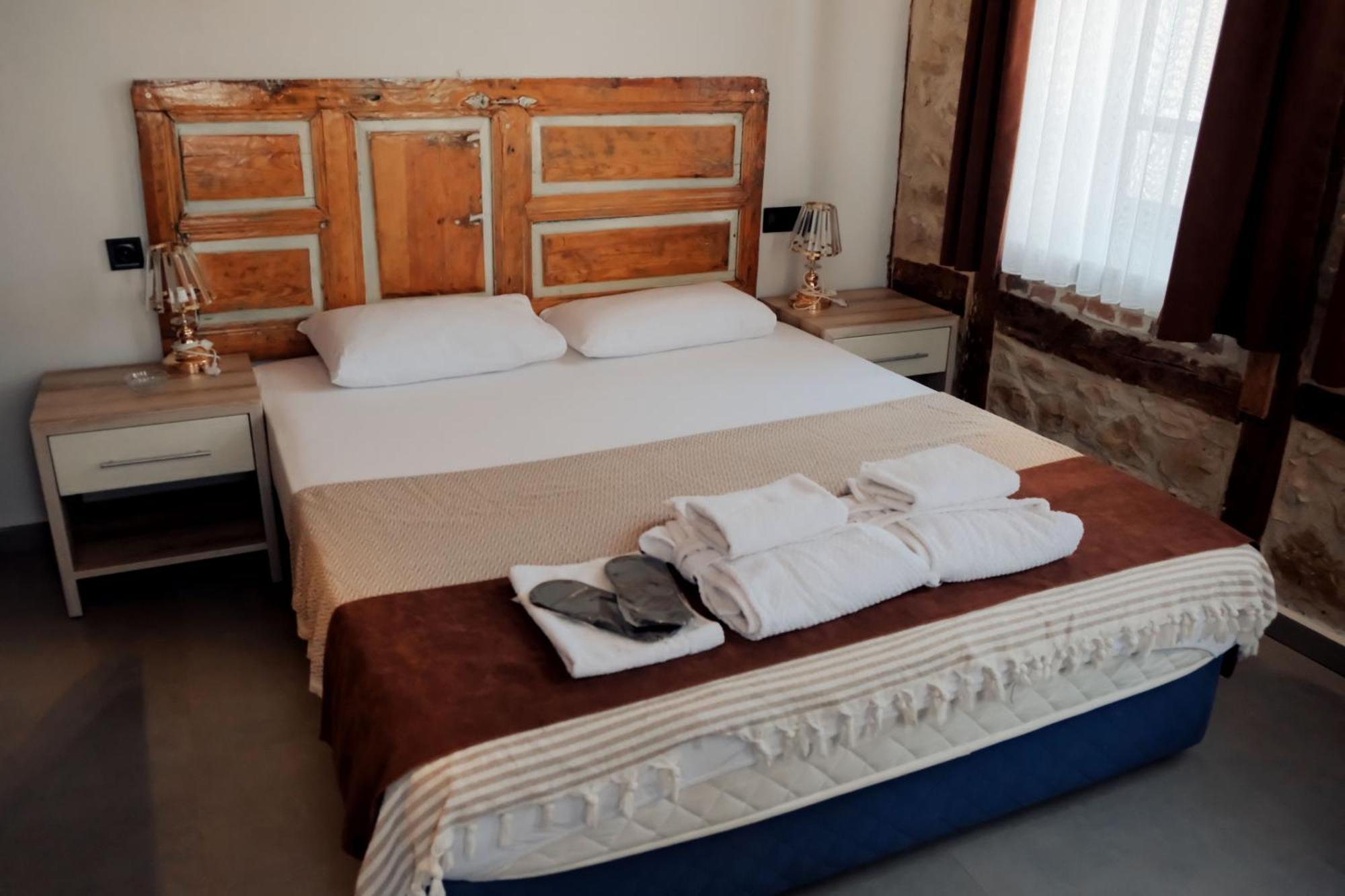 Konak Esila Uşak Extérieur photo