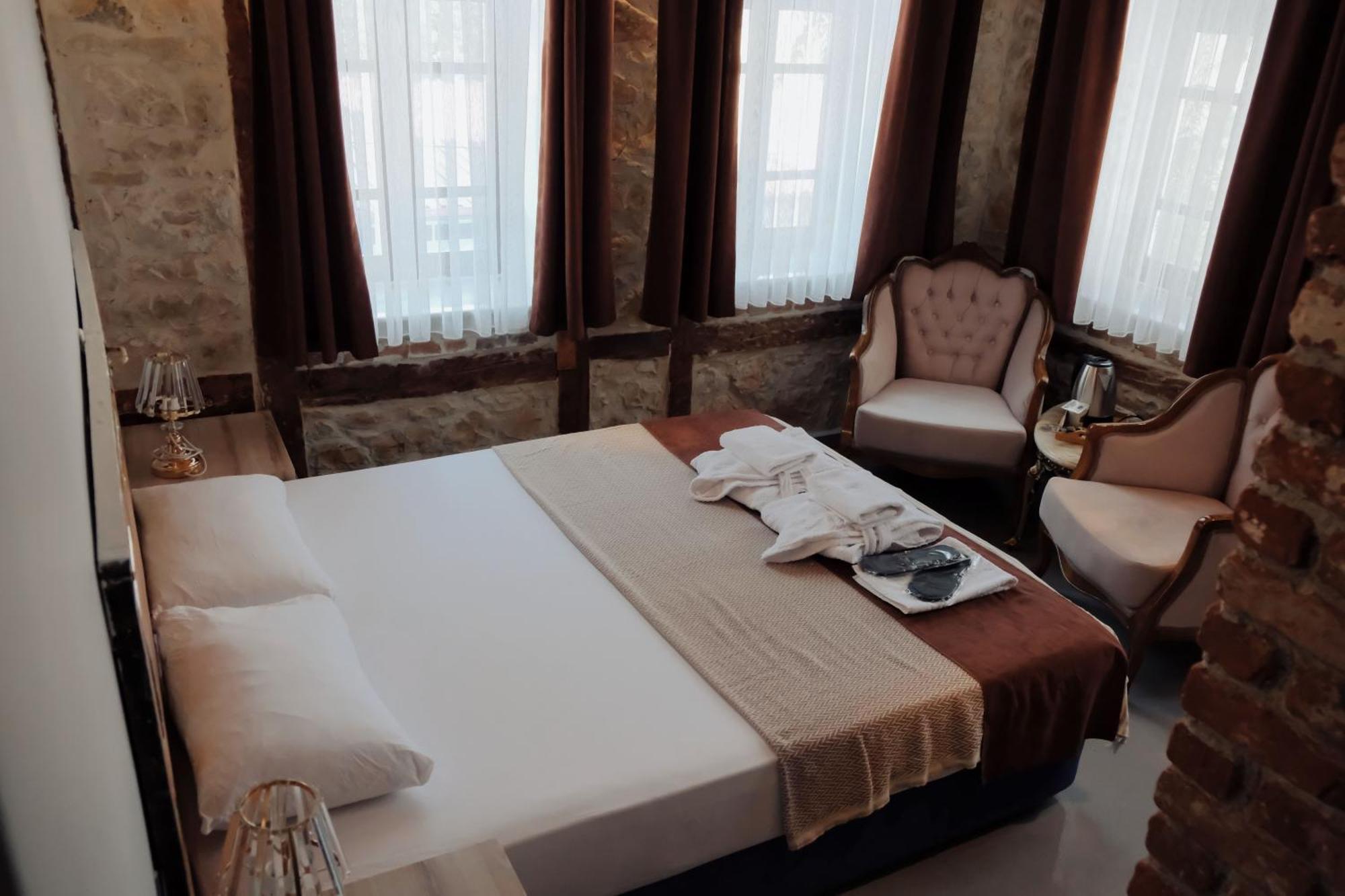 Konak Esila Uşak Extérieur photo